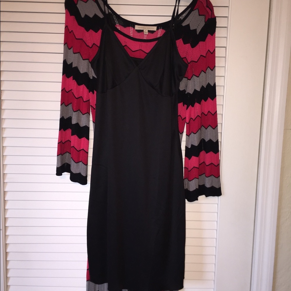 Dress - Picture 4 of 5